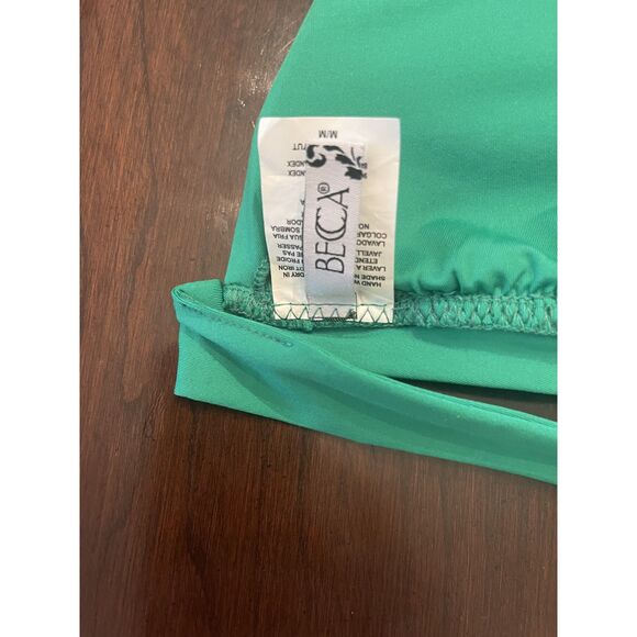 NWT BECCA Women's Bikini Top Size M Green Triangle Halter Plunge Neckline Medium - Picture 7 of 11